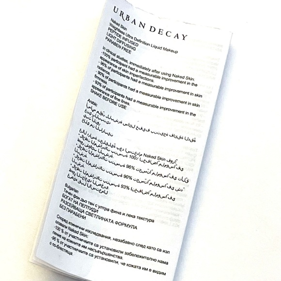 Naked Skin Urban Decay Weightless Liquid Makeup 13 - Picture 10 of 13